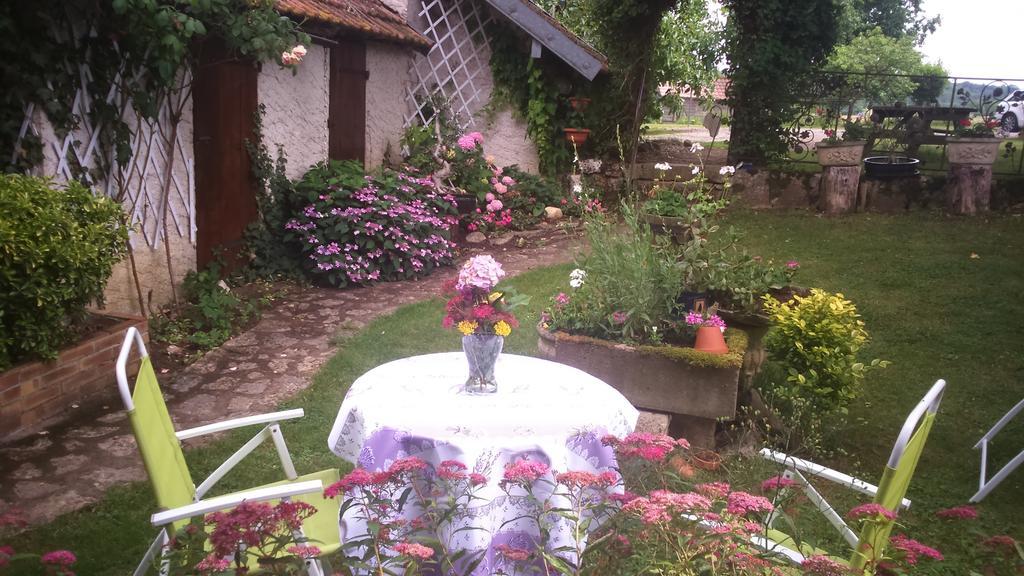 Allee Des Peupliers Bed & Breakfast Chevigny Exterior photo